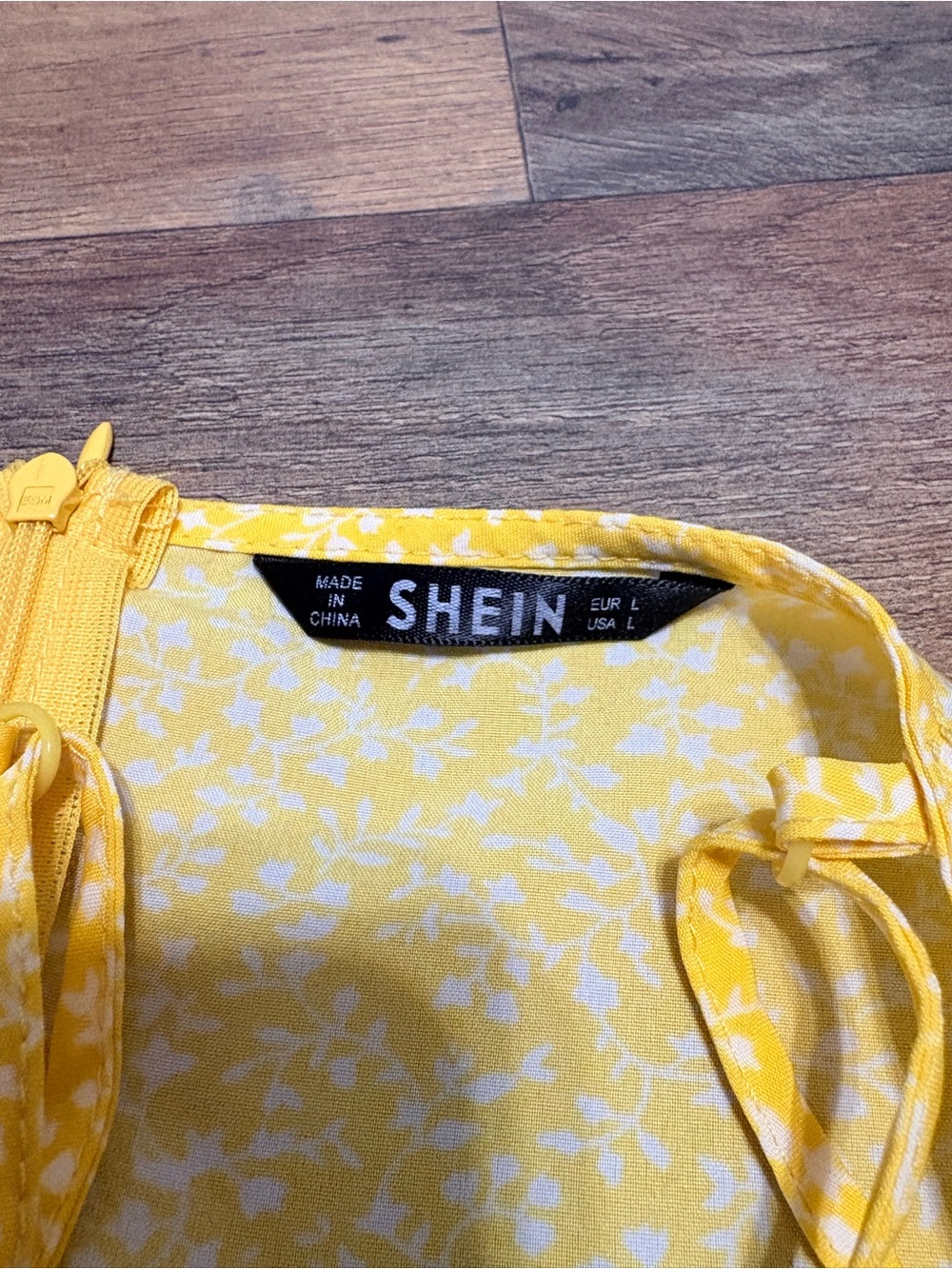 SHEIN Yellow Floral Wrap Ruffle Mini Dress Size Large - Picture 7 of 8